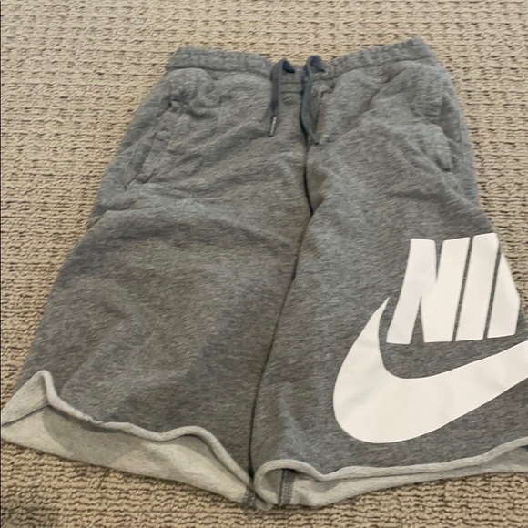 Nike Other - Nike Youth Large Shorts